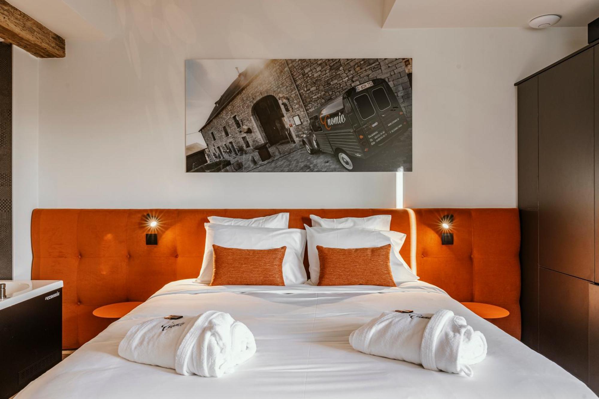 Cc Nomie Hotel Restaurant Dinant Quarto foto