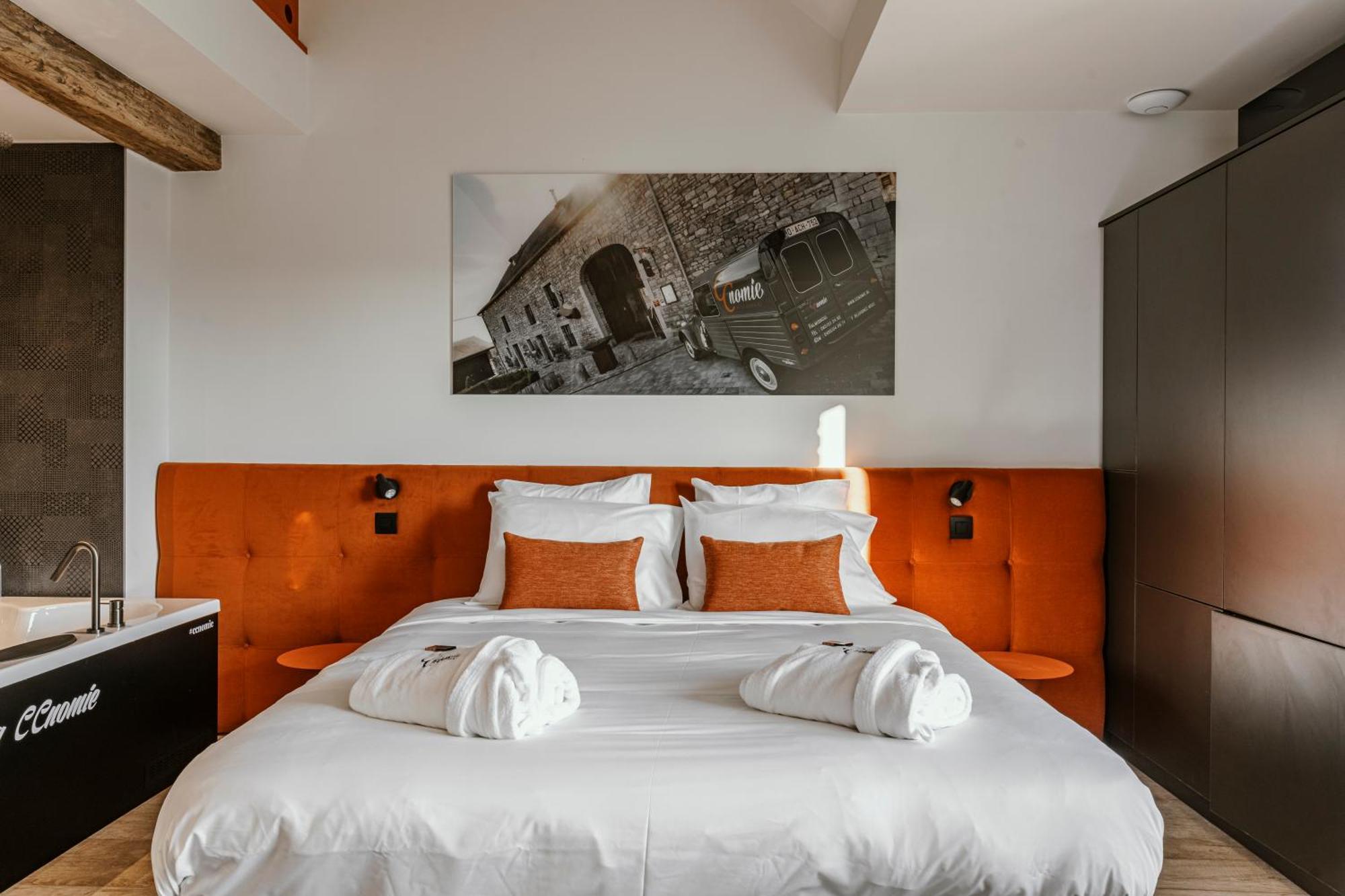 Cc Nomie Hotel Restaurant Dinant Quarto foto